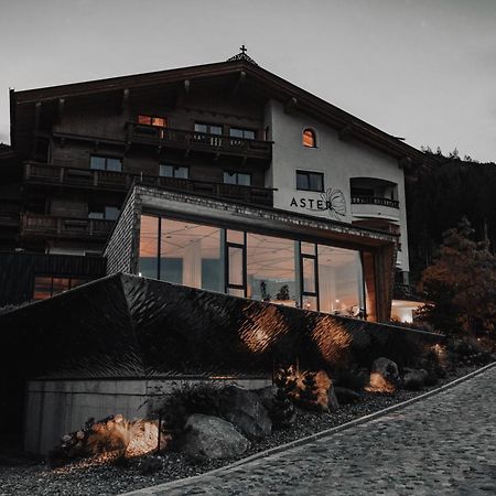 Aster Boutique Hotel & Chalets Fugenberg Bagian luar foto
