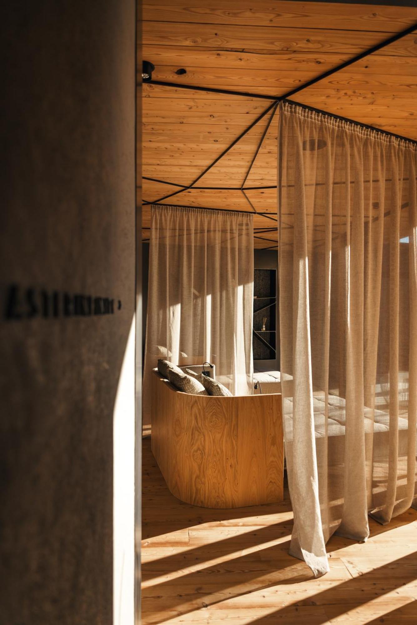 Aster Boutique Hotel & Chalets Fugenberg Bagian luar foto