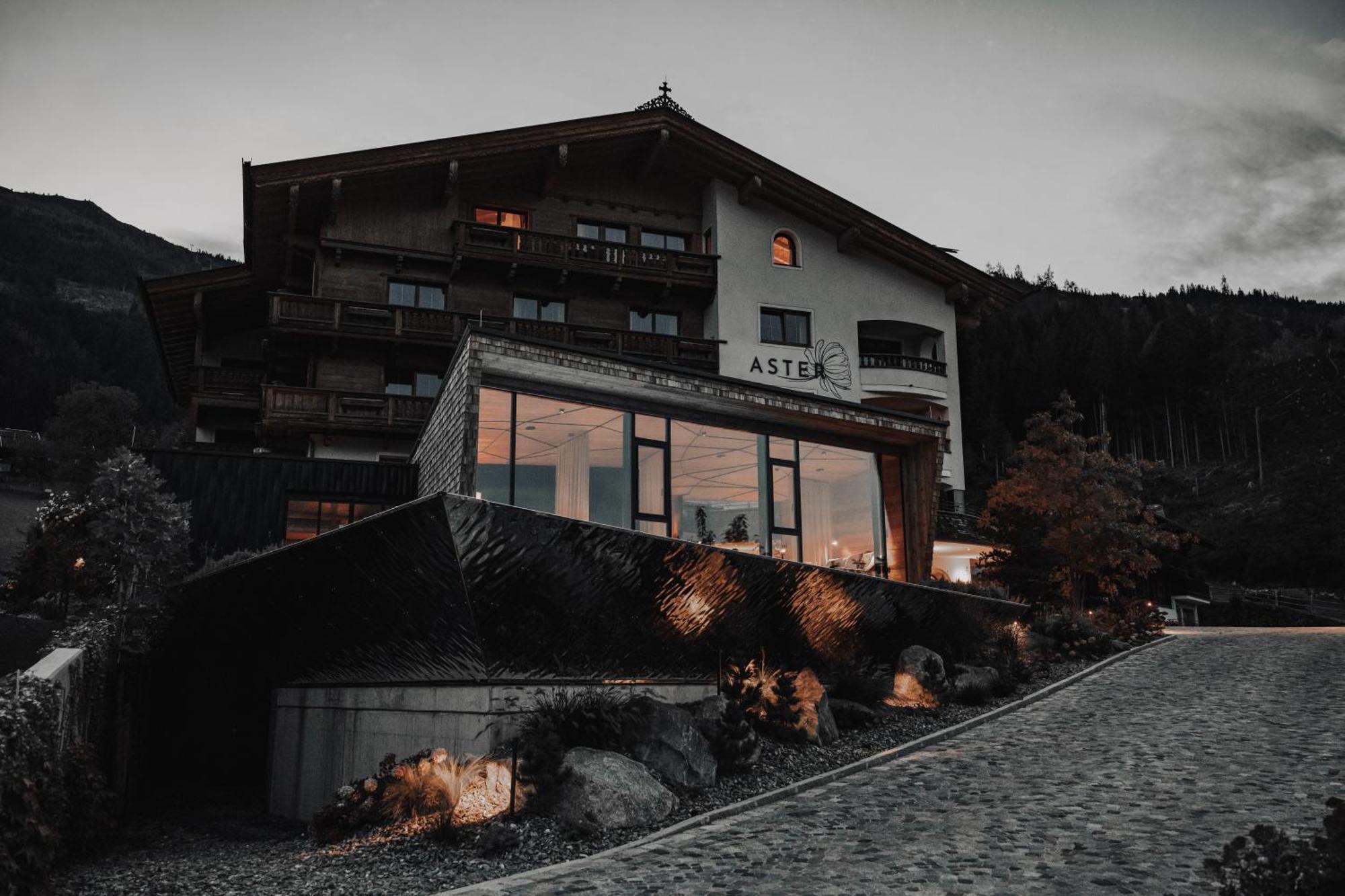 Aster Boutique Hotel & Chalets Fugenberg Bagian luar foto